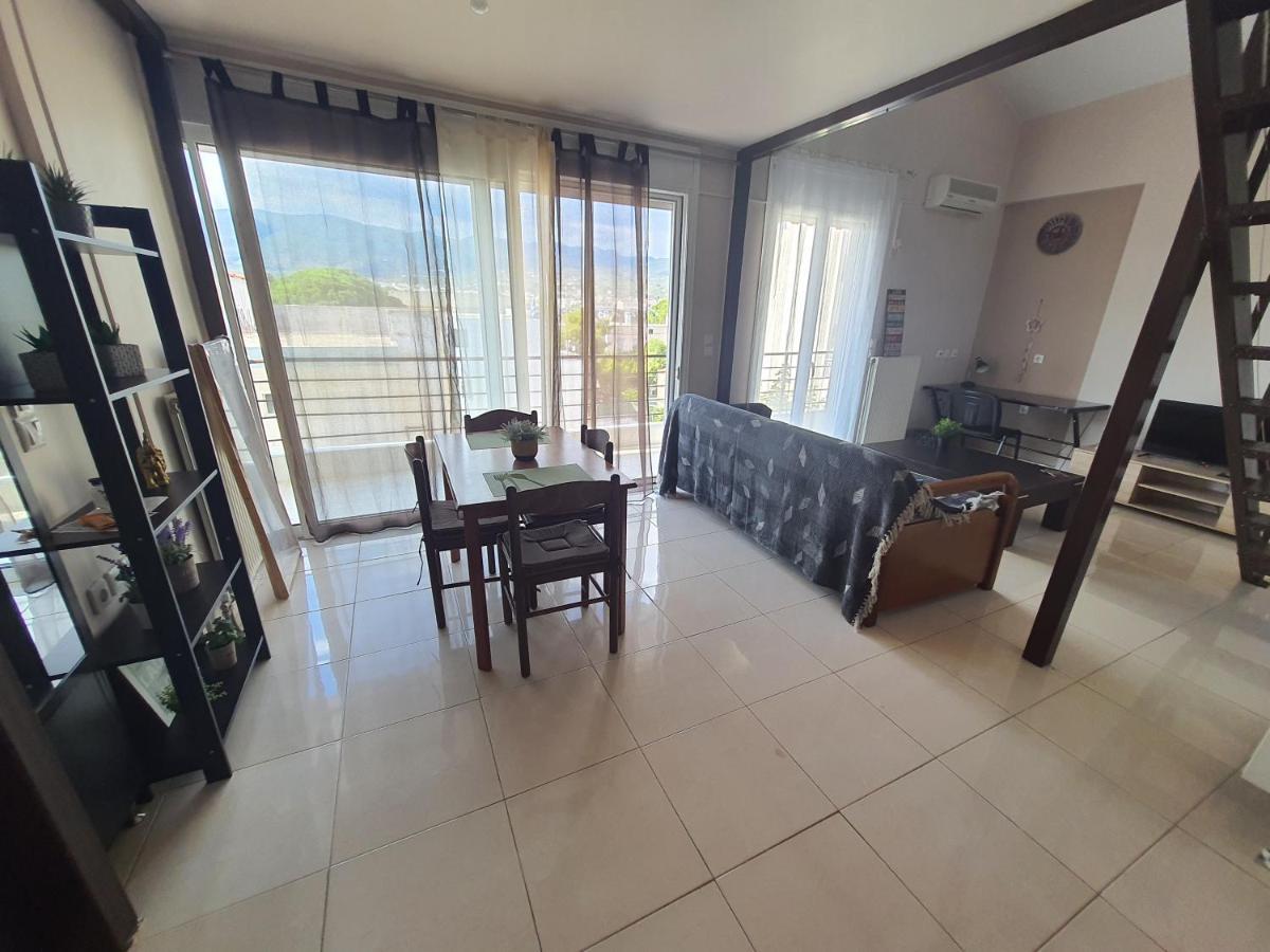 Seaside Beach Apartment Kalamata Ngoại thất bức ảnh